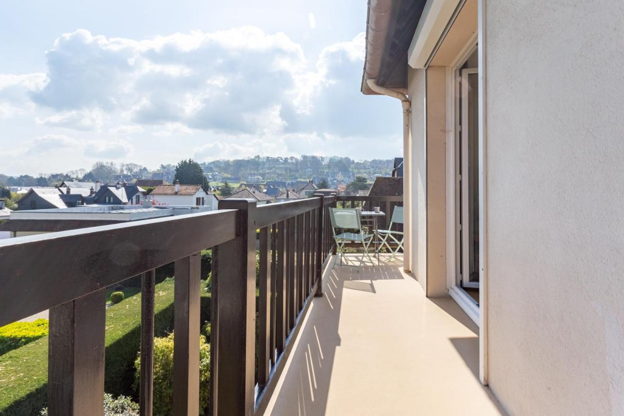 Le Carrousel - Appartement Avec Studio Attenant Deauville Exterior foto